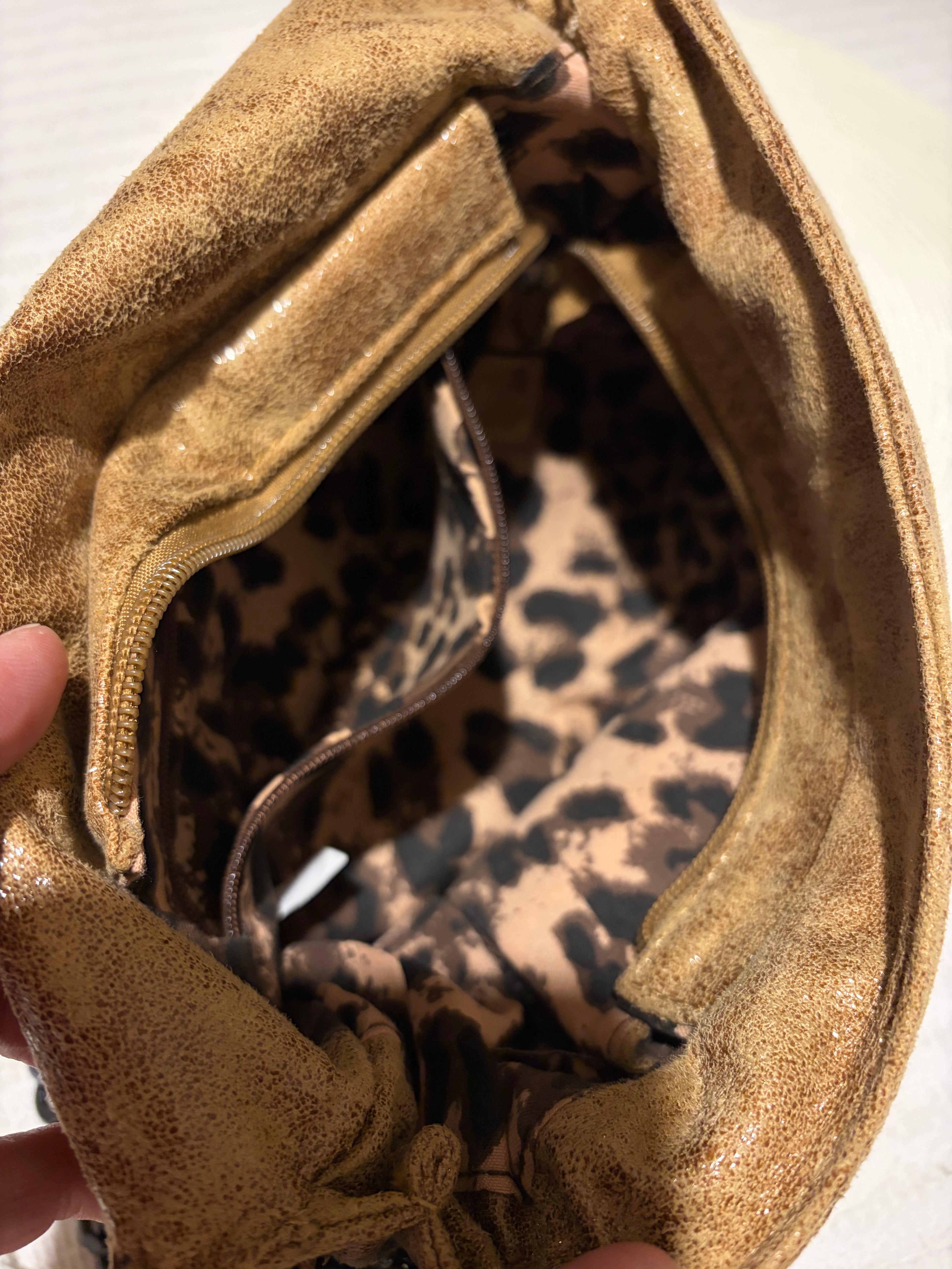 Crossbody bag