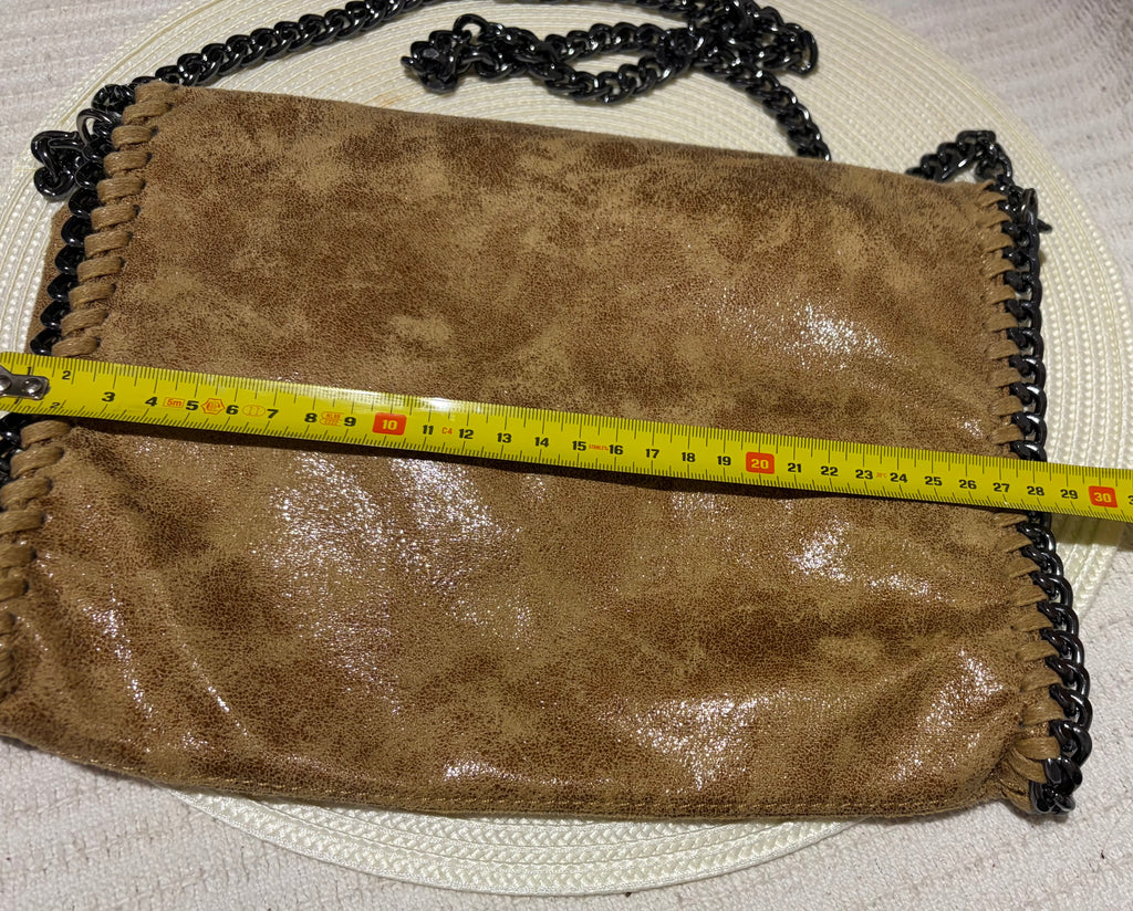 Crossbody bag