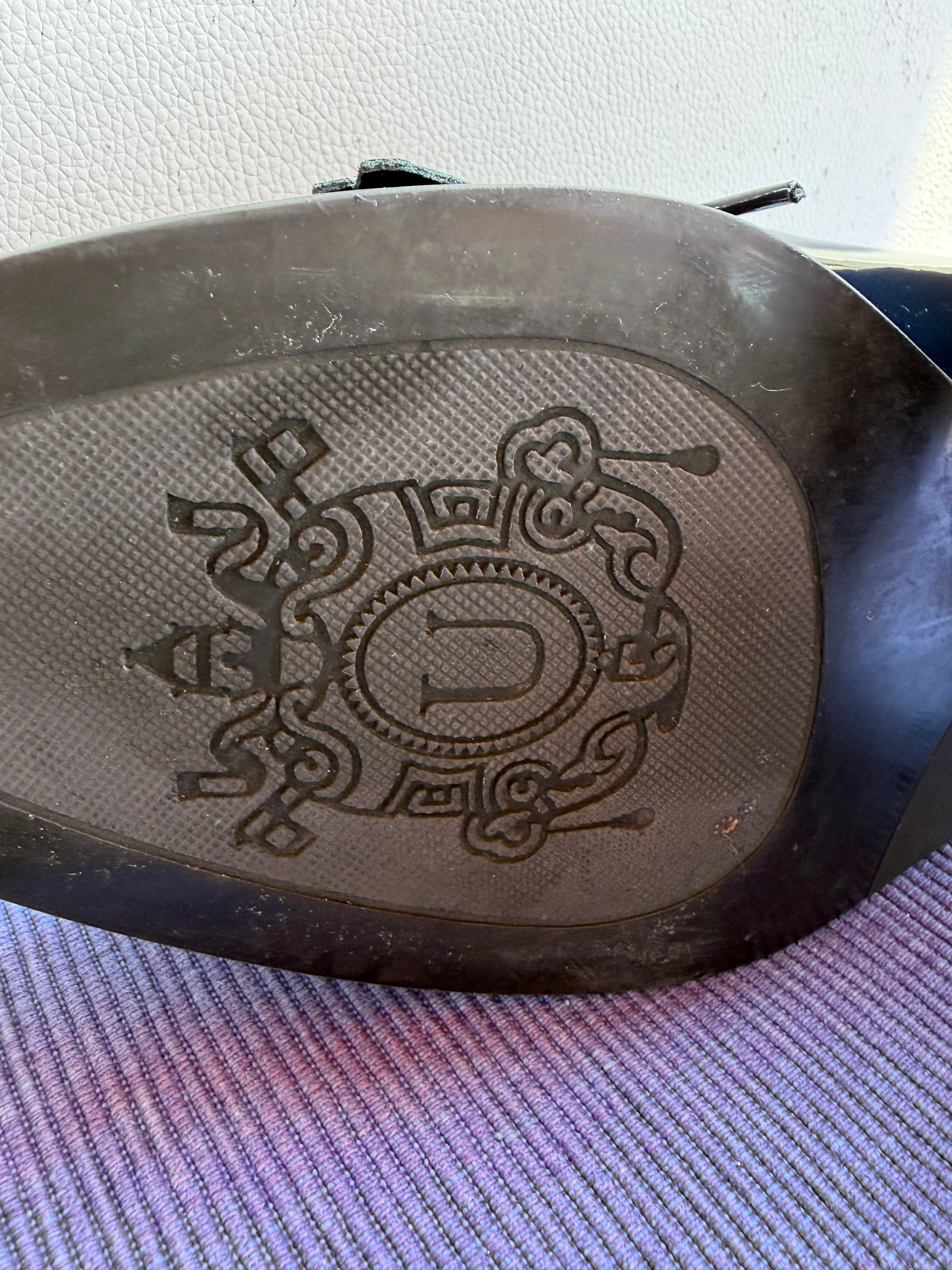 Unisa women’s classic shoe