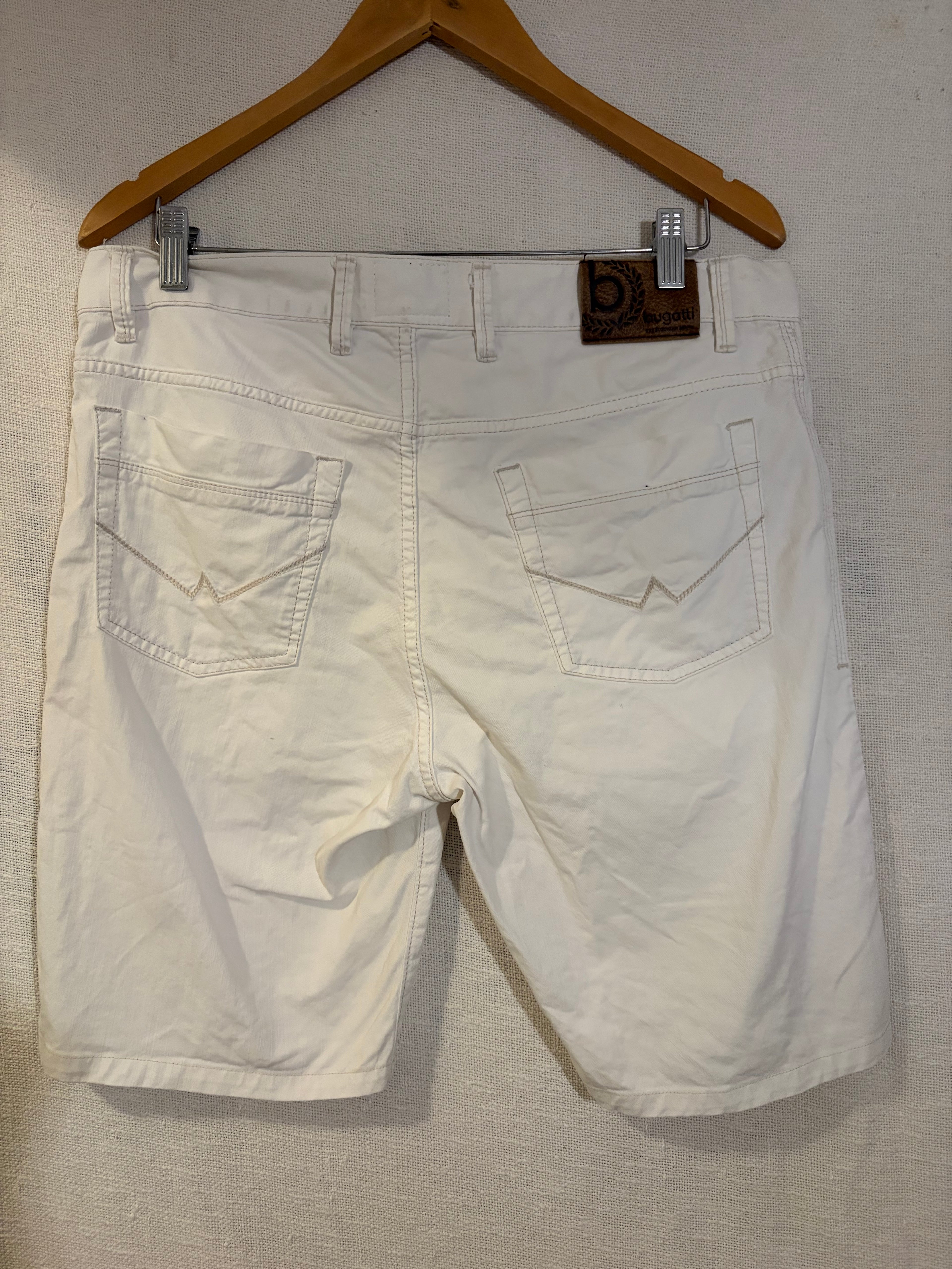 Bugatti shorts