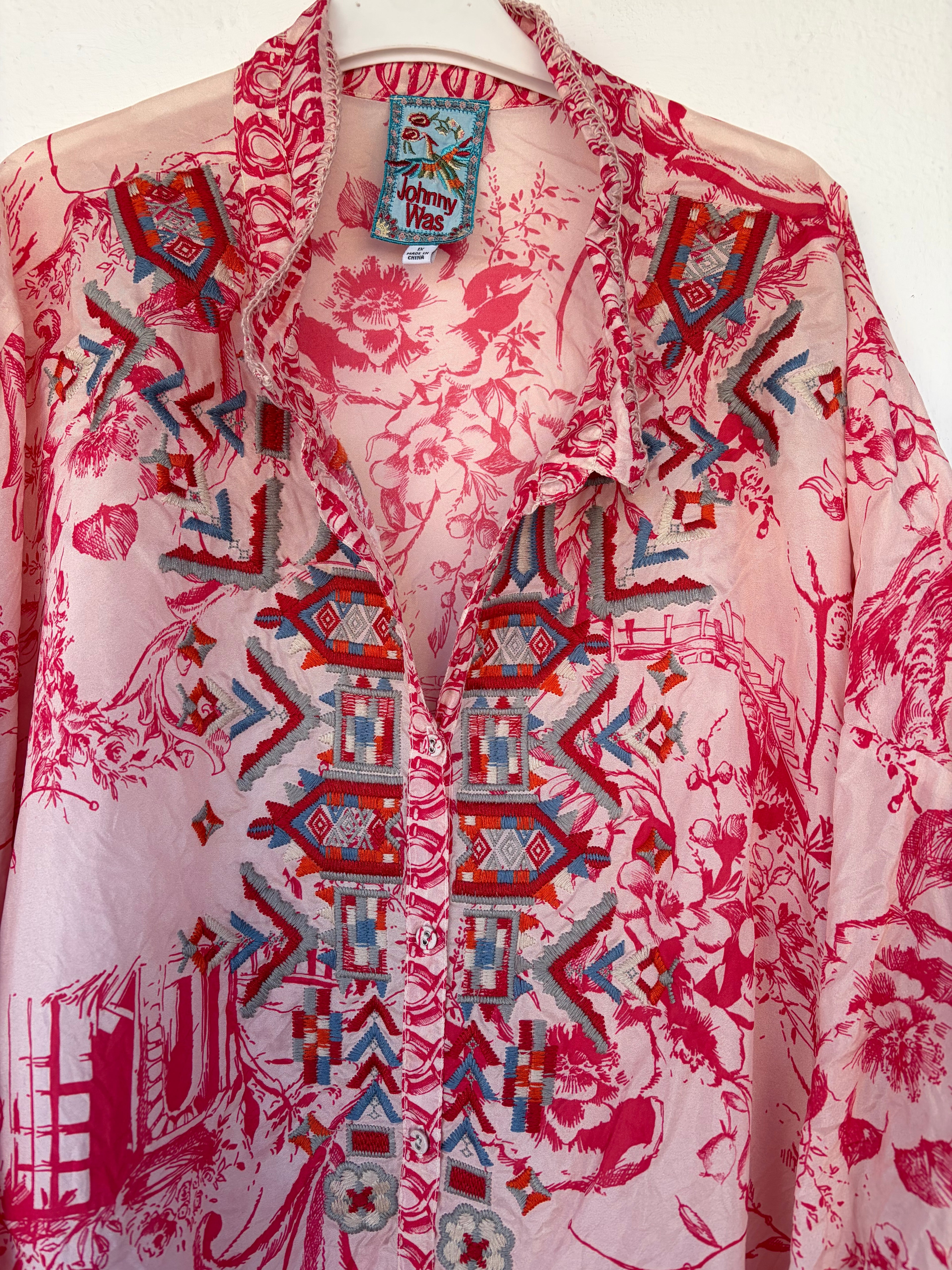Floral embroidered top
