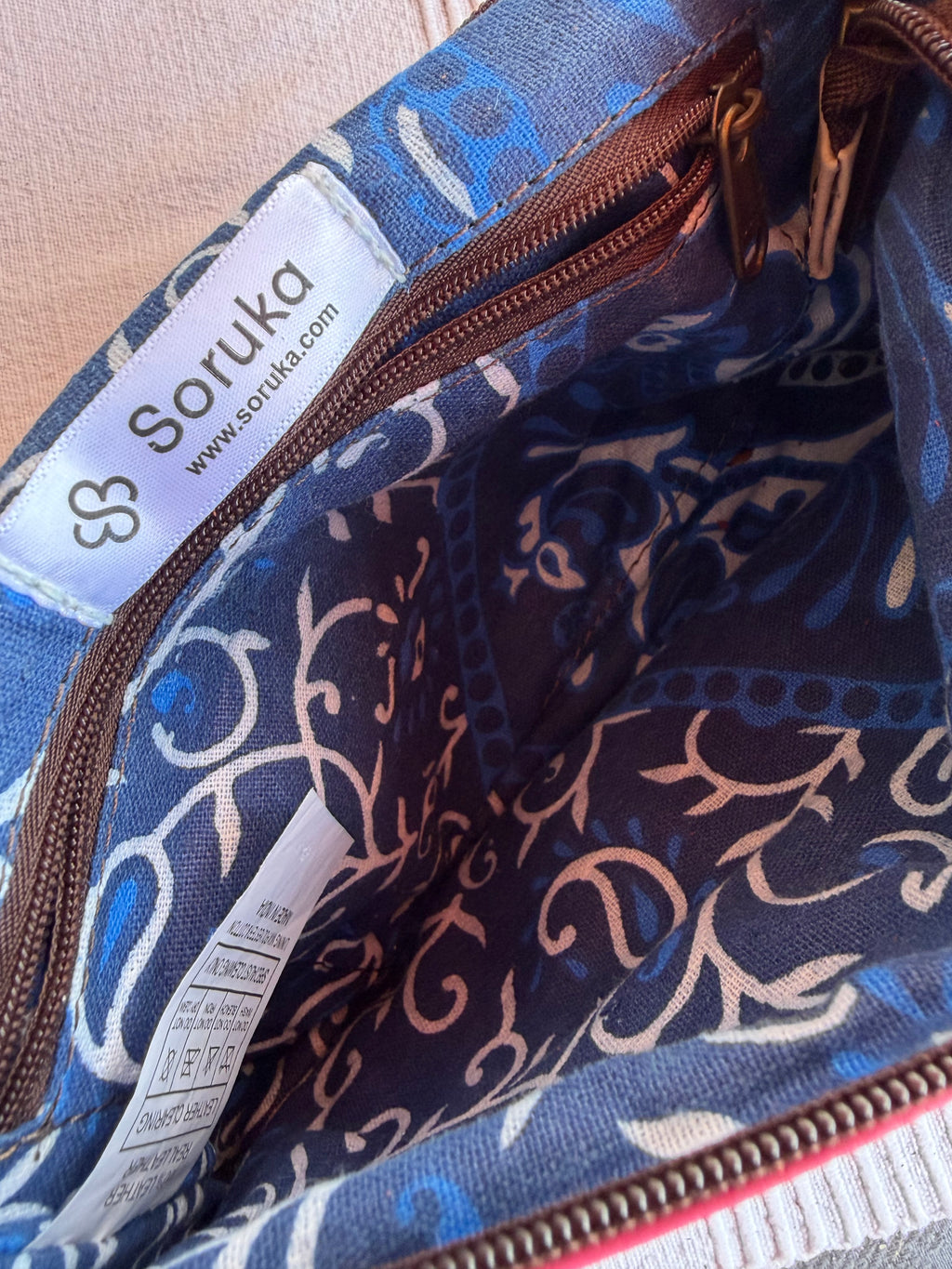 SORUKA leather bag