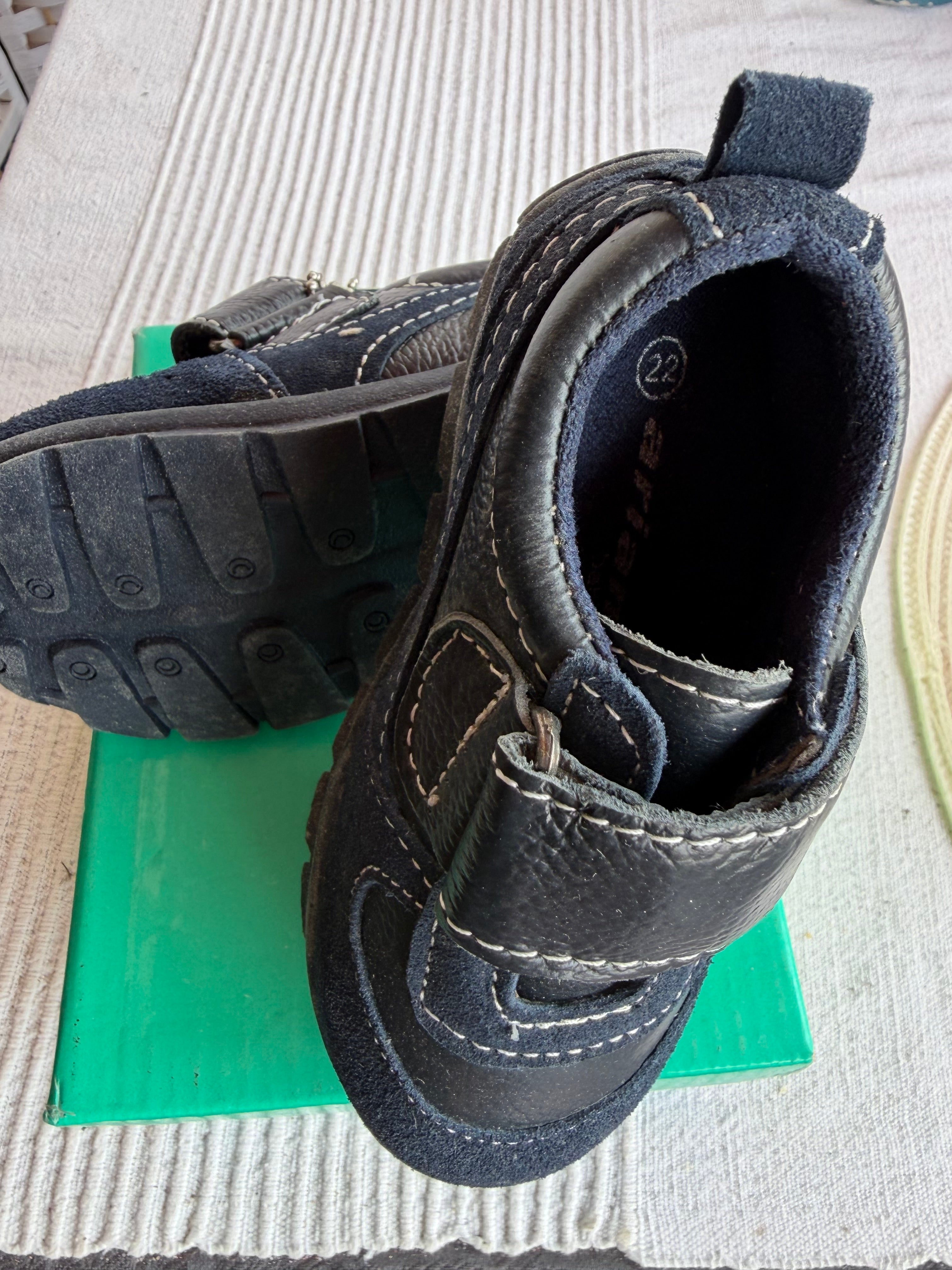 Arian baby shoes
