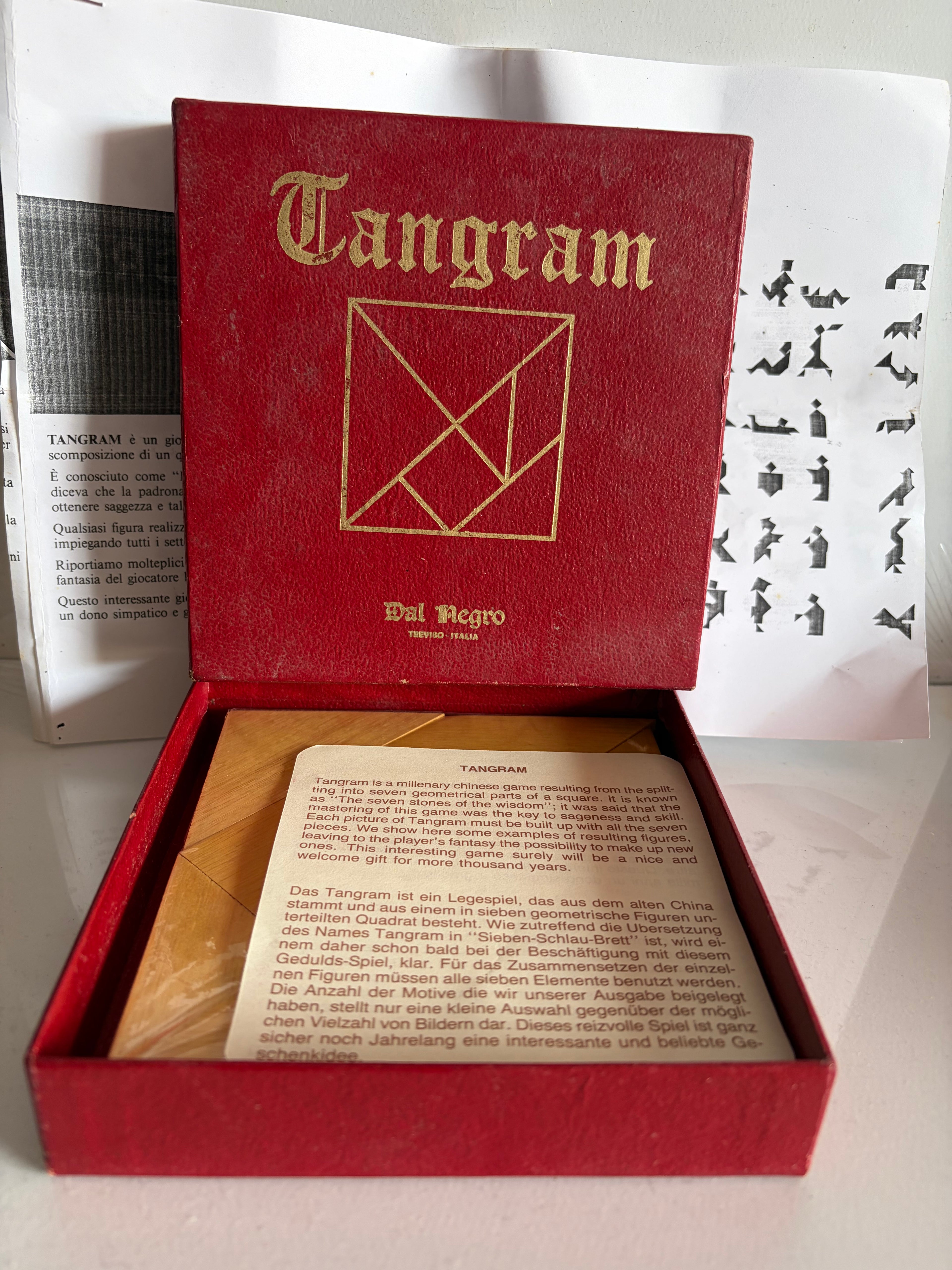 Tangram table game