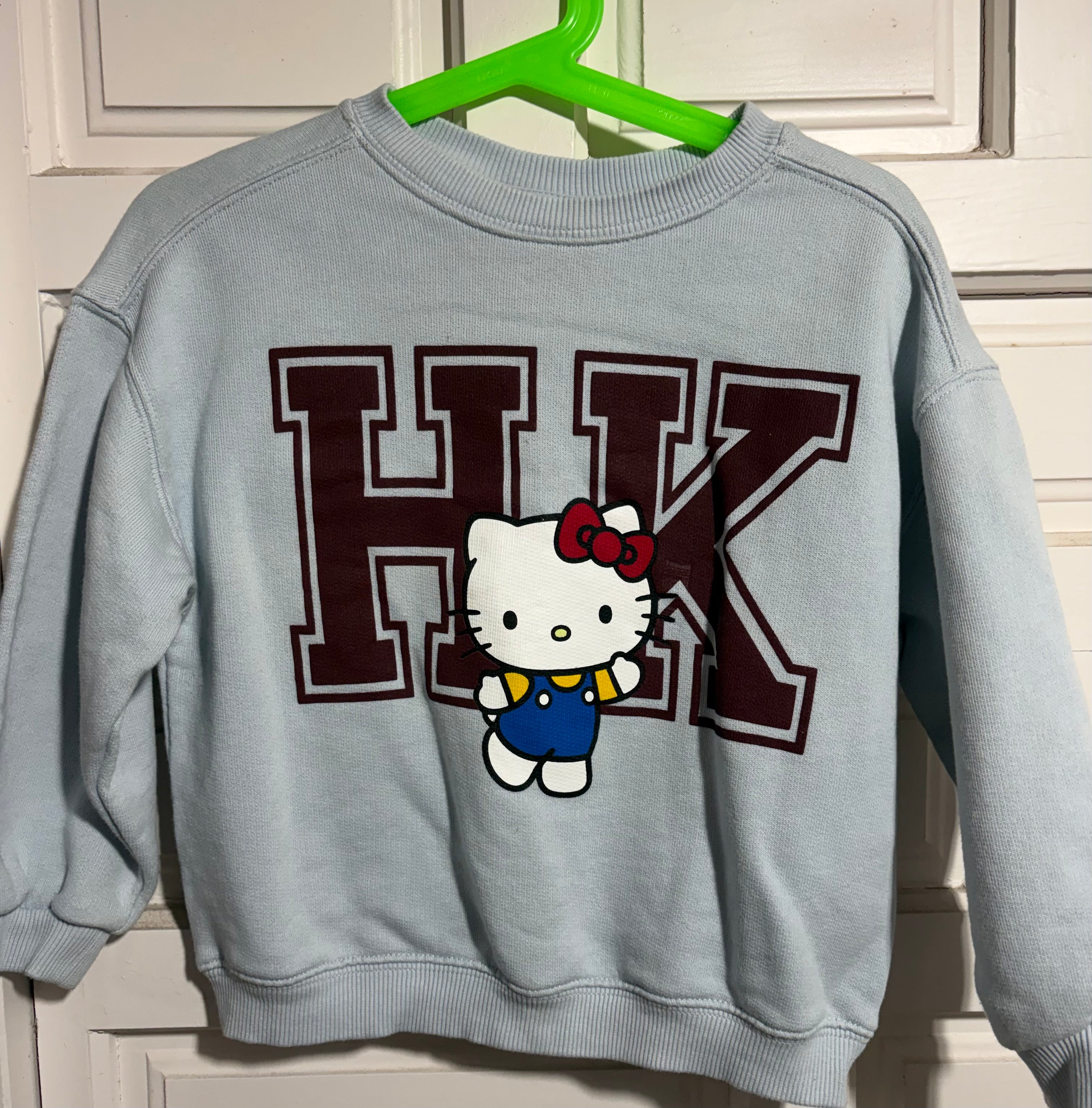 HELLO  KITTY sweatshirt