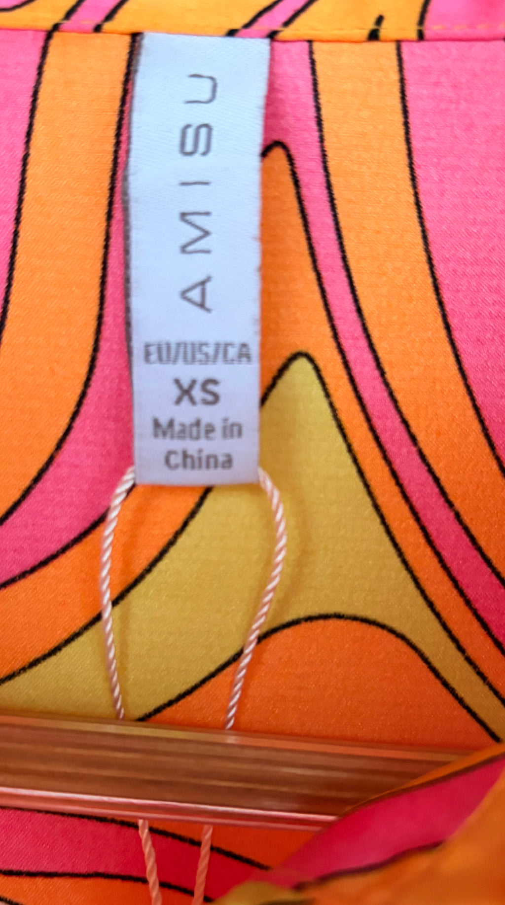 Retro-inspired Amisu shirt