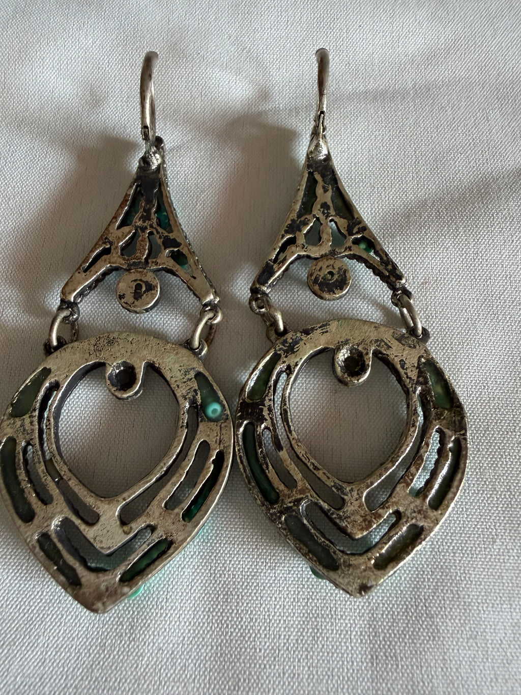 Dangle chandelier earrings