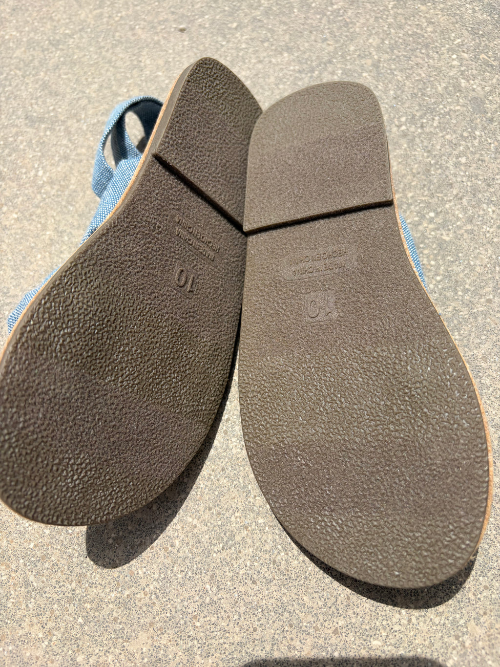 Baby GAP Chambray knot sandals