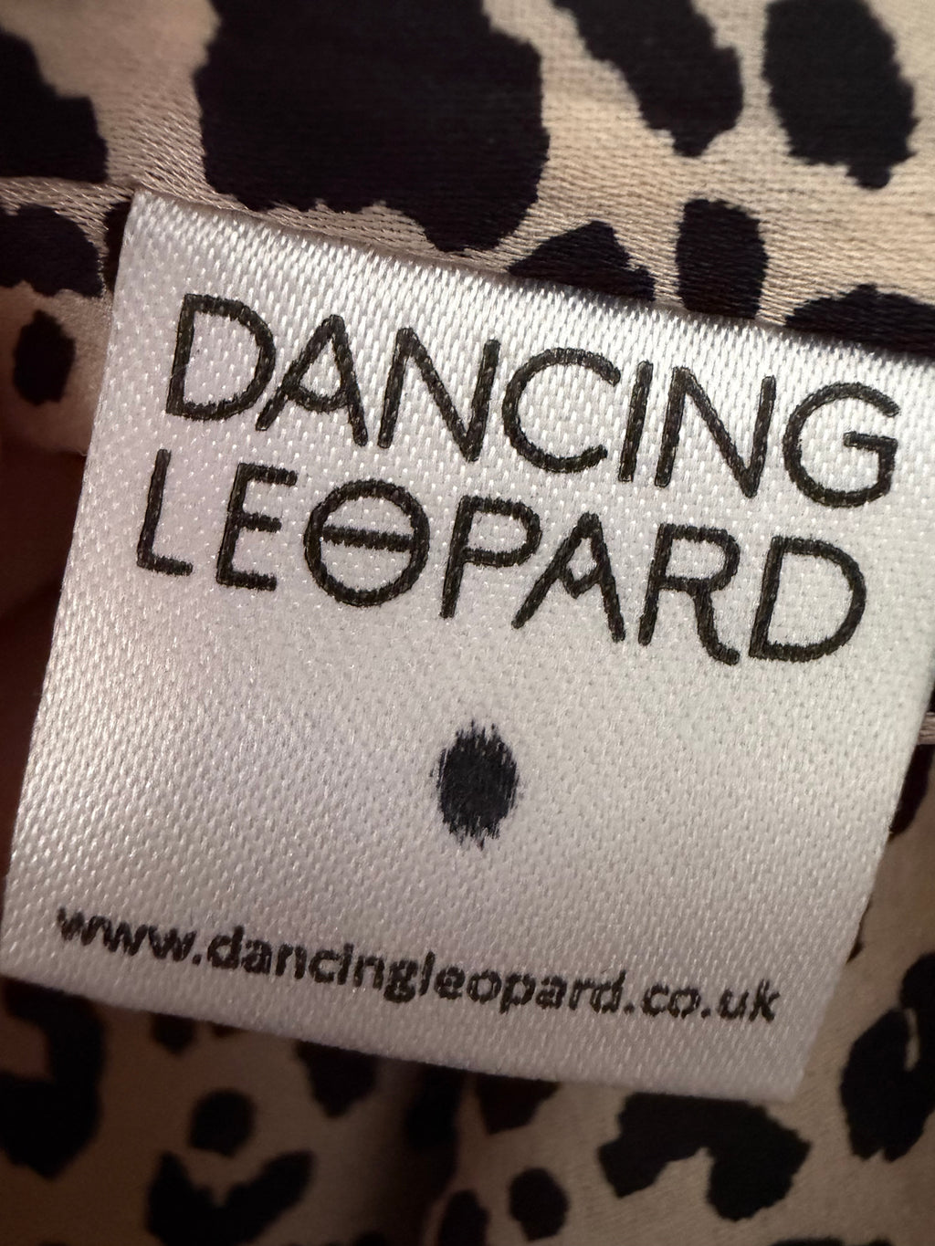 DANCING LEOPARD animalprint deess