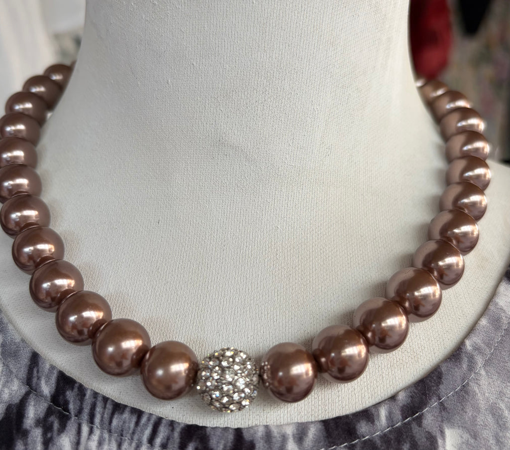 Pearl necklace