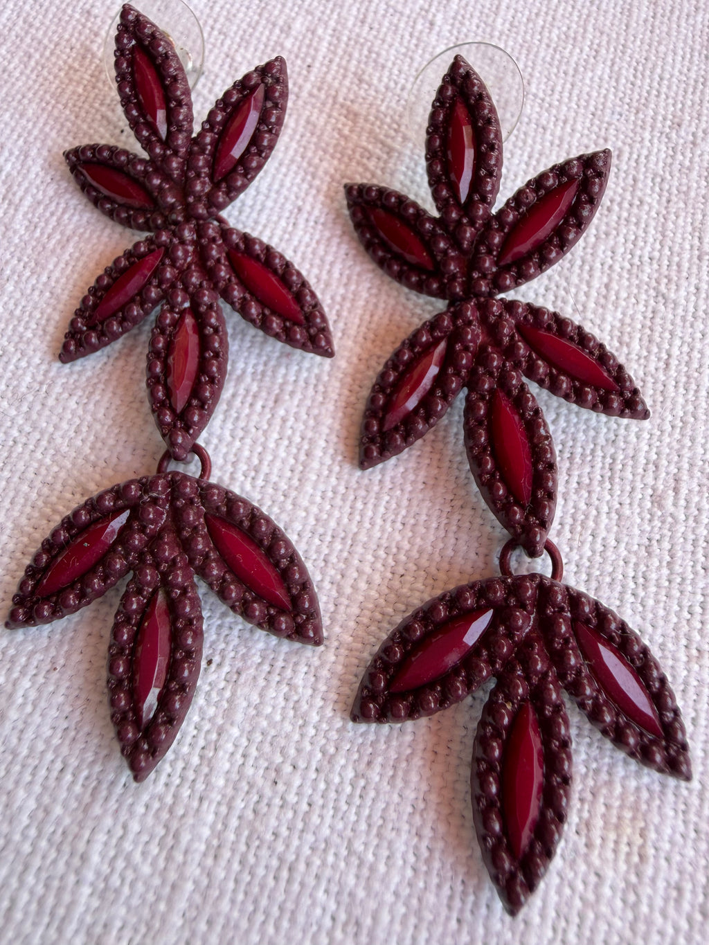 Flower drop earrings