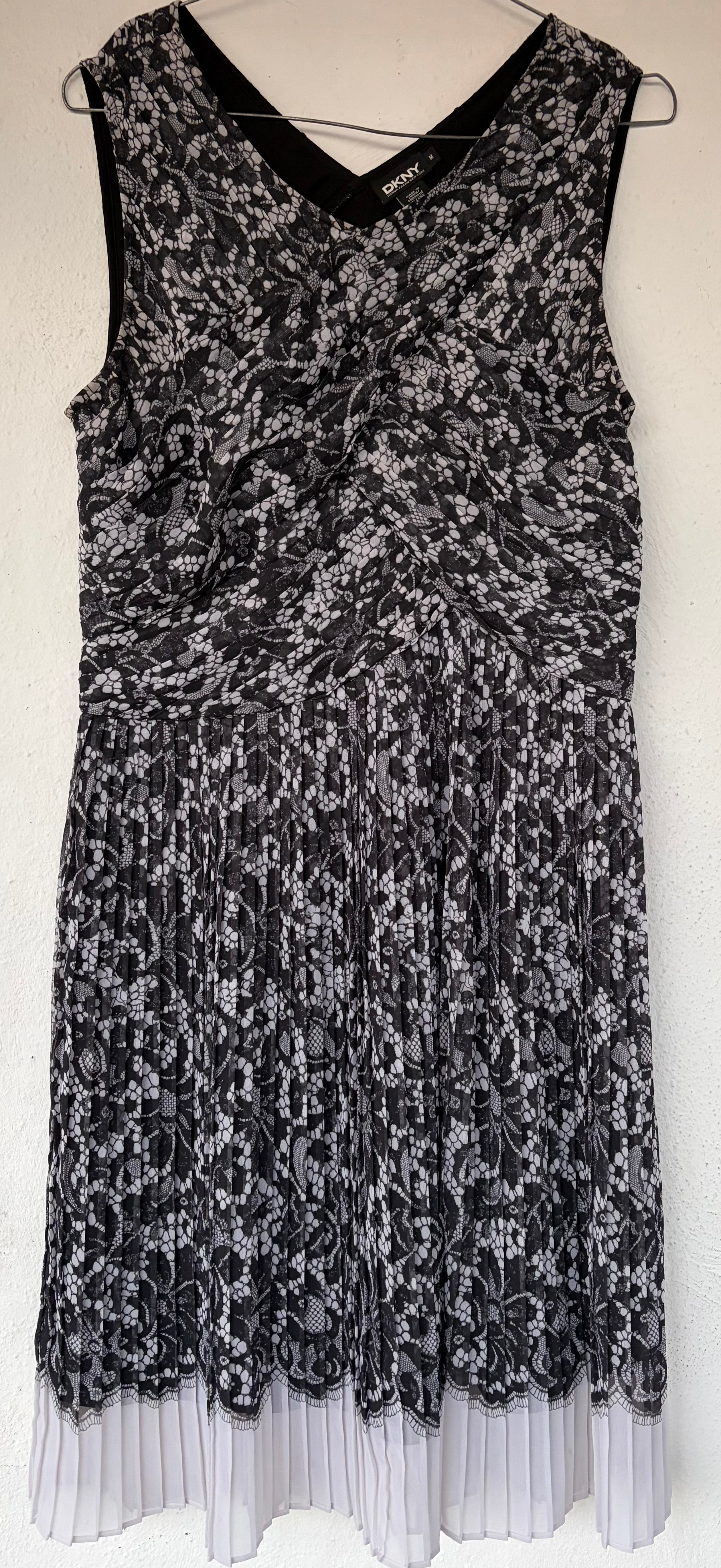 DKNY Chiffon cocktail dreas