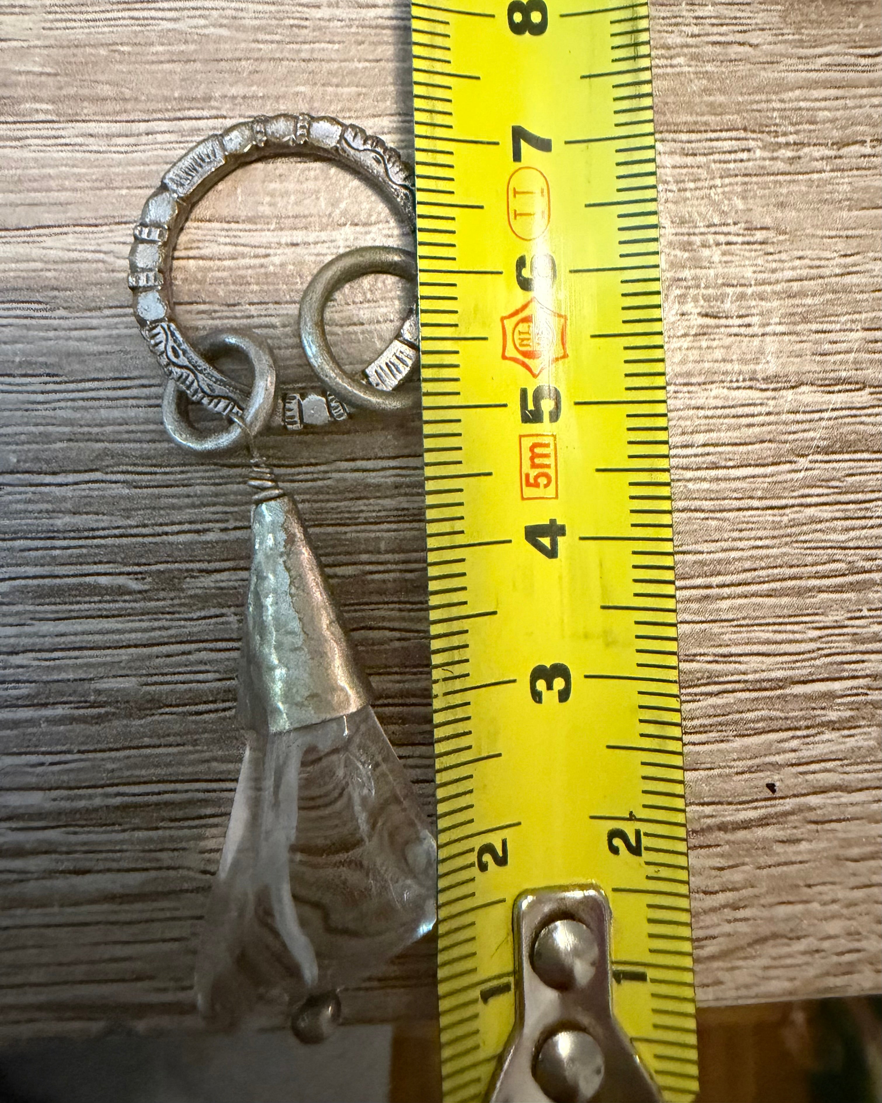 Crystal pendant
