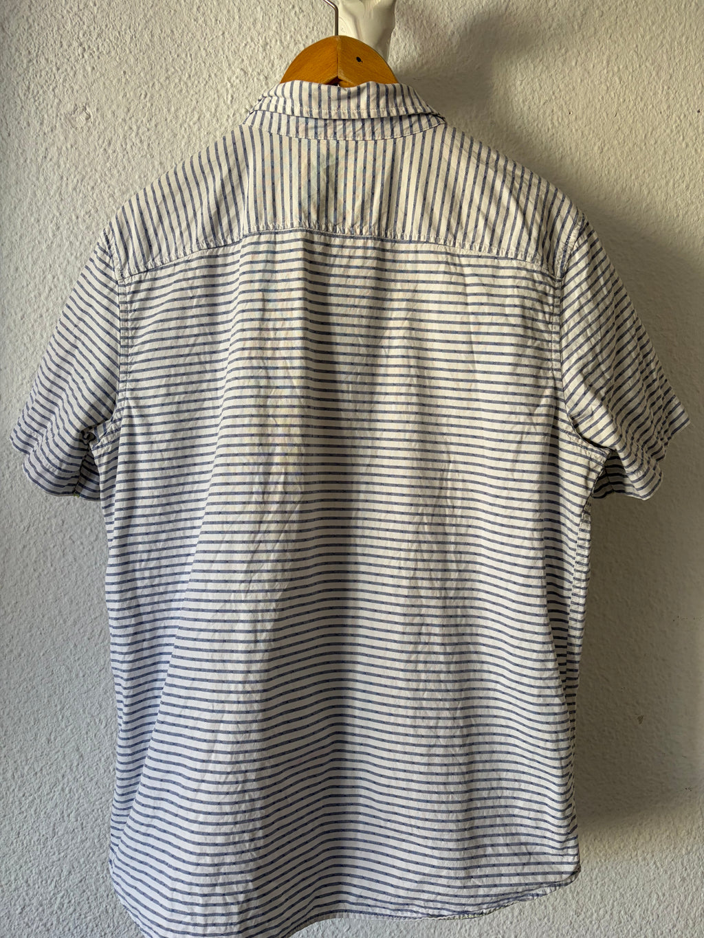 American Eagle Outfitters shirt